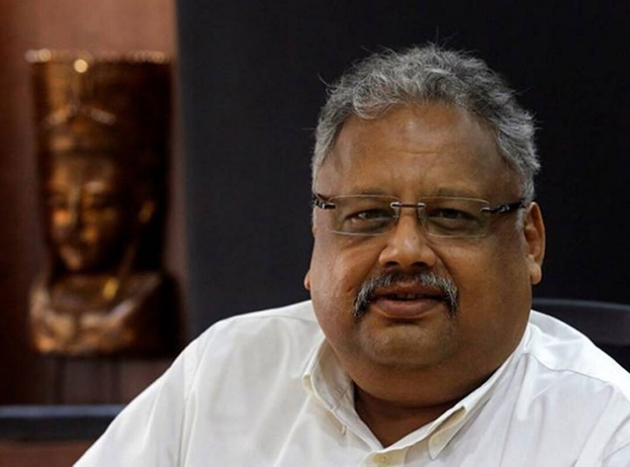 Investor Rakesh Jhunjhunwala offloads 0.44 % stake in 'Mandana Retail Ventures'