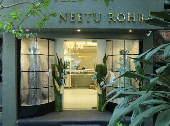 Neetu Rohra opens 'flagship store' in Mumbai