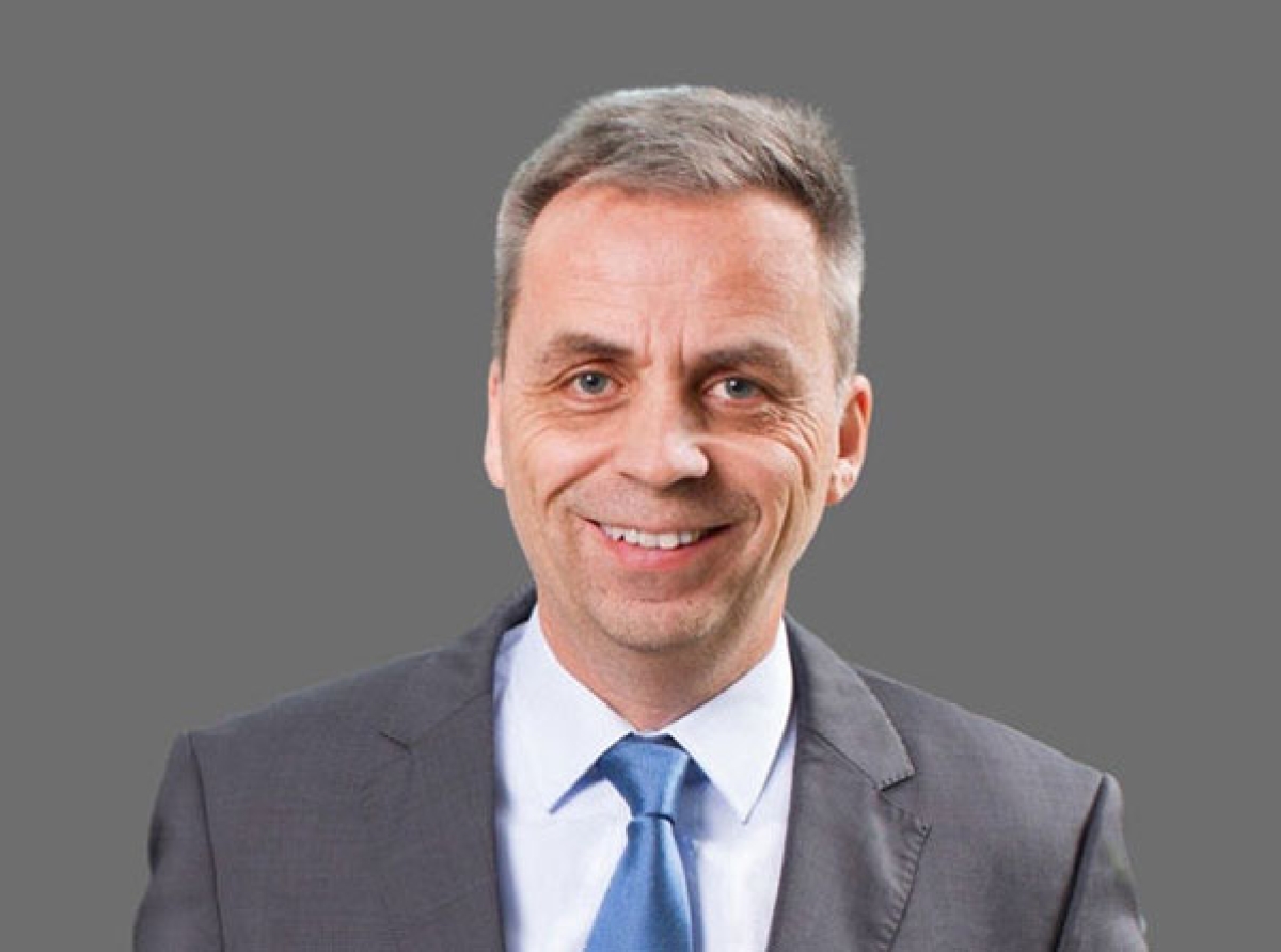 Saurer hires new CEO, Uwe Rondé