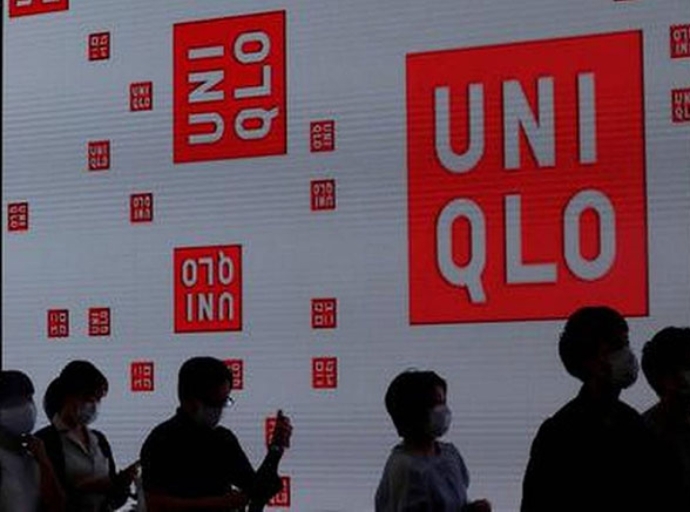 Fast Retailing announces a Humanitarian Aid to Ukraine