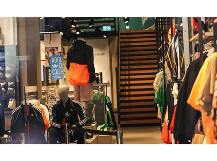 Crisil: Apparel retailers on higher growth trajectory this fiscal