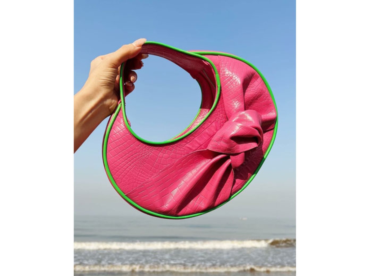 HIDesign Sling bag offer at Phoenix Marketcity Bangalore