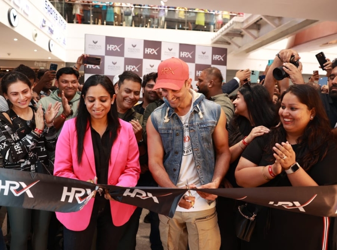 Hrithik Roshan's fitness brand HRX opens first store at Phoenix Market  City, Bangalore