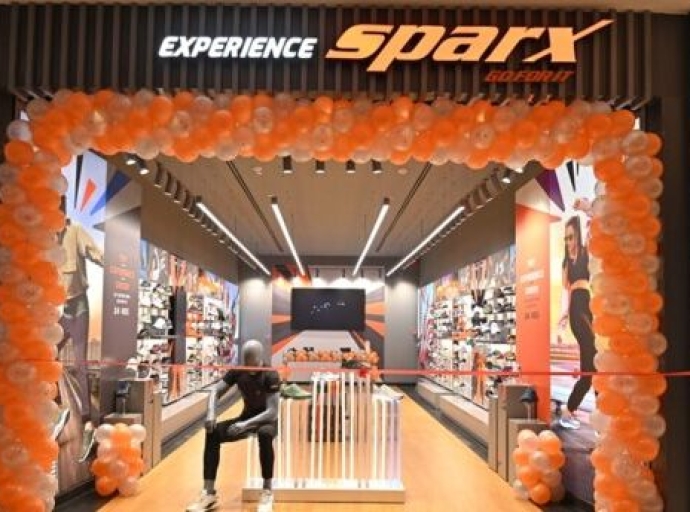 ASICS unveils all-new concept store with Tiger Shroff - Images Business of  Fashion